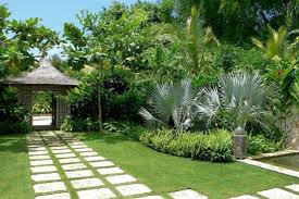 Maybe you would like to learn more about one of these? Landscaping Design Front Of House In Kerala
