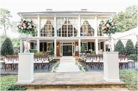 Nestled within our private old growth forest, ashton gardens is the most unique all inclusive wedding venue in atlanta. Atlanta Wedding Venues Book The Most Beautiful Place Today