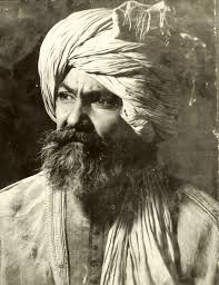 الشيخ الطيِّب السرَاج .. إمام اللغة العربية في العصر الحديث