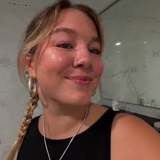 aimee henry 🌸 (@aimee.henry) • Instagram photos and videos