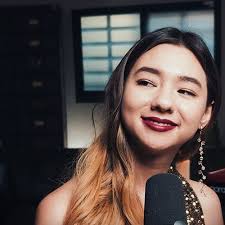 Caitlin Magee's Instagram, Twitter & Facebook