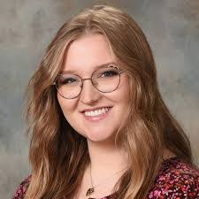 Laura Teague's Instagram, Twitter & Facebook