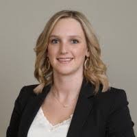 Courtney Kinard's Instagram, Twitter & Facebook