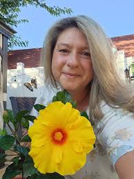 Let's welcome our new members! Vicky Schwemlein Chesshire, Roxine Williams 