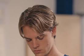 What If The Guy They Tormented Is Their Long-Lost Son? A Glimpse Of The  Lost Quarterback Returns Movie On ReelShort