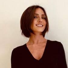 She is an actress, known for saturn in opposition (2007), bianco e nero (2008) and la scelta (2015). Liedtext Ambra Angiolini De