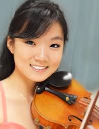 Julie Choe's Instagram, Twitter & Facebook