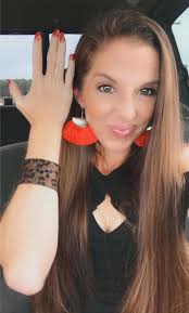 NGL the cheetah/leopard print & red combo EATSSSSS 😍🔥