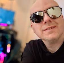 Blender console panel stays open