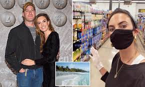 Armand douglas armie hammer is an american actor and voice actor, who is known for his roles as billy graham in billy: Armie Hammer S Wife Elizabeth Reveals They Ve Been Quarantined In Cayman Islands With Their Two Kids Daily Mail Online
