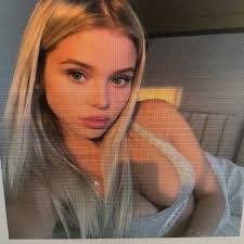 Cassandra Benefield's Instagram, Twitter & Facebook