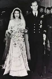 Dilireba, gao weiguang for netease. ç›¤é»ž10ä»¶è‹±åœ‹çš‡å®¤å©šç¦®çš„çµ•ç¾Žå©šç´— ä¼ŠèŽ‰èŽŽç™½å¥³çŽ‹ é»›å®‰å¨œçŽ‹å¦ƒ å‡±ç‰¹çŽ‹å¦ƒ çš„å¤¢å¹»å©šç´—éƒ½åœ¨é€™ Tatler Taiwan