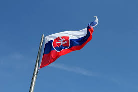 Liten bild av en flagga med skugga. Flagga Lova Symbol Mast Dvojkriz Slovakia Slovakien Pikist