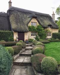 Chipping Camden Haus Und Garten Hutten Im Englischen Stil Englische Landhausgarten