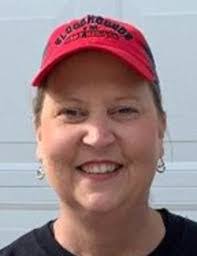 Jennifer Beebe's Instagram, Twitter & Facebook