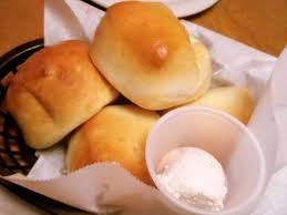 Amazingly Soft Dinner Rolls Inspired By Family In 2020 Dinner Rolls Thanksgiving Recipes Side Dishes Yeast Rolls