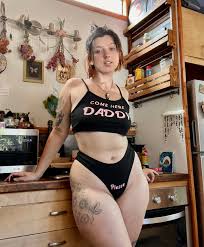 sunnysunrays в X: „Please <3 t.coI2jMgqaRWl“  X