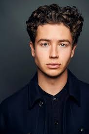 Ryan Demo's Instagram, Twitter & Facebook