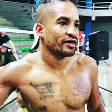 Alexander Centeno's Instagram, Twitter & Facebook