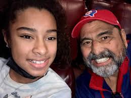 Hollywood Hernandez Live