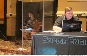 How A Lying Social Engineer Hacked Wal Mart Aug 7 2012