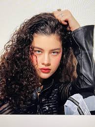 Congrats Talie, Midnight has now surpassed 100,000 views