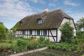 Ferienhaus Havlykke Danemark Modernisiertes Gepflegtes Fachwerk Bauernhaus Mit Rehdach Das Haus Ist Sehr Idyllisch Ge Ferienhaus Danemark Ferienhaus Ferien