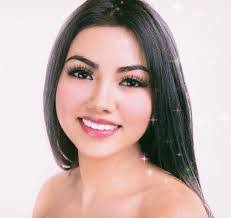 Priscilla Mooney's Instagram, Twitter & Facebook