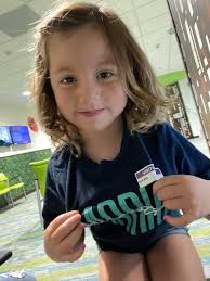 SHE'S DONE! 🎉🎊🍾 Lennon took her (what we hope is) very last chemo ever!  I can't begin to put into words the relief, excitement and privilege we  feel! Honestly, we aren't even