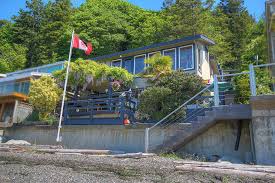 Maybe you would like to learn more about one of these? 940 Tsawwassen Beach Road English Bluff Tsawwassen