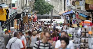 Posted september 26, 2013 (edited). Paris France July 26 Arkivvideomateriale 100 Royaltyfritt 5335148 Shutterstock