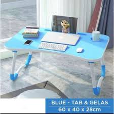 Meja lipat bisa digunakan untuk berbagai keperluan, misalnya saat berkemah, sebagai meja tambahan, dan sebagainya. Meja Belajar Lipat Harga Juni 2021 Blibli