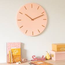 Decoration Maison Horloge Metal Mobilier De Salon Et Maison Du Monde