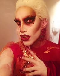 Episode 2: VAMPIRE QUEEN My inspiration this challenge came from Bram  Stoker's Dracula, mixed in with some of The Countess vibes 🦇 Very thankful  to be SAFE and remaining in the competition!