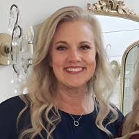 400+ "Heidi Jones" profiles