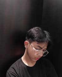 Musisi, penulis lagu, penyanyi, musikus, artis grup musik : 12 Danis Ideas Boys Ulzzang Boy Handsome Men