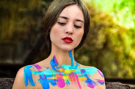 Oscar Orlando gallery added a new...