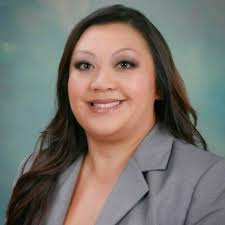 Congratulations to Pahoua Lor of Fresno for being appointed to serve as a  judge in the Fresno County Superior Court. 𝐏𝐚𝐡𝐨𝐮𝐚 𝐢𝐬 𝐭𝐡𝐞  𝐟𝐢𝐫𝐬𝐭 𝐇𝐦𝐨𝐧𝐠 𝐟𝐞𝐦𝐚𝐥𝐞 𝐣𝐮𝐝𝐠𝐞 𝐢𝐧 𝐂𝐚𝐥𝐢𝐟𝐨𝐫𝐧𝐢𝐚.👏  She currently assists