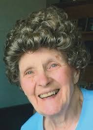 Laila Cole's Instagram, Twitter & Facebook