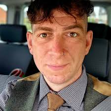 Local taxi company which accepts card? Also need to provide a receipt, or  email a tax invoice. Coalville to Burton this afternoon, recommendations  please? Thanks