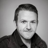 Robert Potts's Instagram, Twitter & Facebook