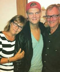 Klas vilhelm bergling's geni profile. 820 Avicii Ideen Musik Avicii Alan Walker
