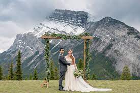 My 20+ years experience shooting in harsh, bright sunlight helped me get some great images despite the sunny circumstances. Tunnel Mountain Wedding Ceremony Banff Venues