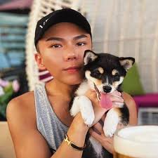 Daniel Au (@danielautc) • Threads, Say more