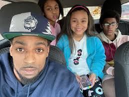 Ashley Hysell's Instagram, Twitter & Facebook