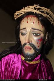 Primer vía crucis en la ciudad de Sensuntepeque, Cabañas, donde el fervor  de los feligreses y las tradiciones populares religiosas se matienen vivas.  Colaborador : Erick Escamilla #cuaresmaconjesus #jesusenelsalvador