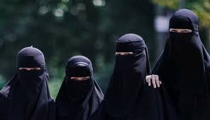 A burqa or burka / ˈ b ɜːr k ə / (arabic: Islamismus Expertin Fur Burka Verbot In Der Schweiz