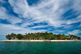 Angler's resort, pulau indah with 100 meter long and a 2 meter wide jetty the angler's resort can accommodate up to 100 fishing. Pantai Lanaga Pantai Alami Nan Menawan Di Meulaboh Aceh Tempat Me