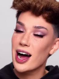 So embarrassed to say i used to praise this man for breathing 😭  #arianagrande #arianagrandefanpage #arianator #fyp #foryou #arianagrandefan  #rembeauty #wickedthemusical #glindathegoodwitch ...