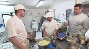 Pour décrocher le graal, nos boulangers en. La Meilleure Boulangerie De France M6 Quelles Sont Les 10 Enseignes Participantes En Bourgogne Franche Comte Macommune Info